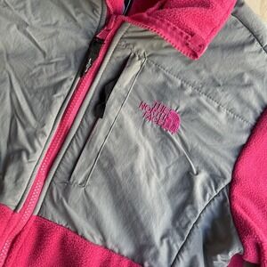 The North Face Denali Jacket Womens XL Pink Gray Fleece Full Zip Pockets Outdoor